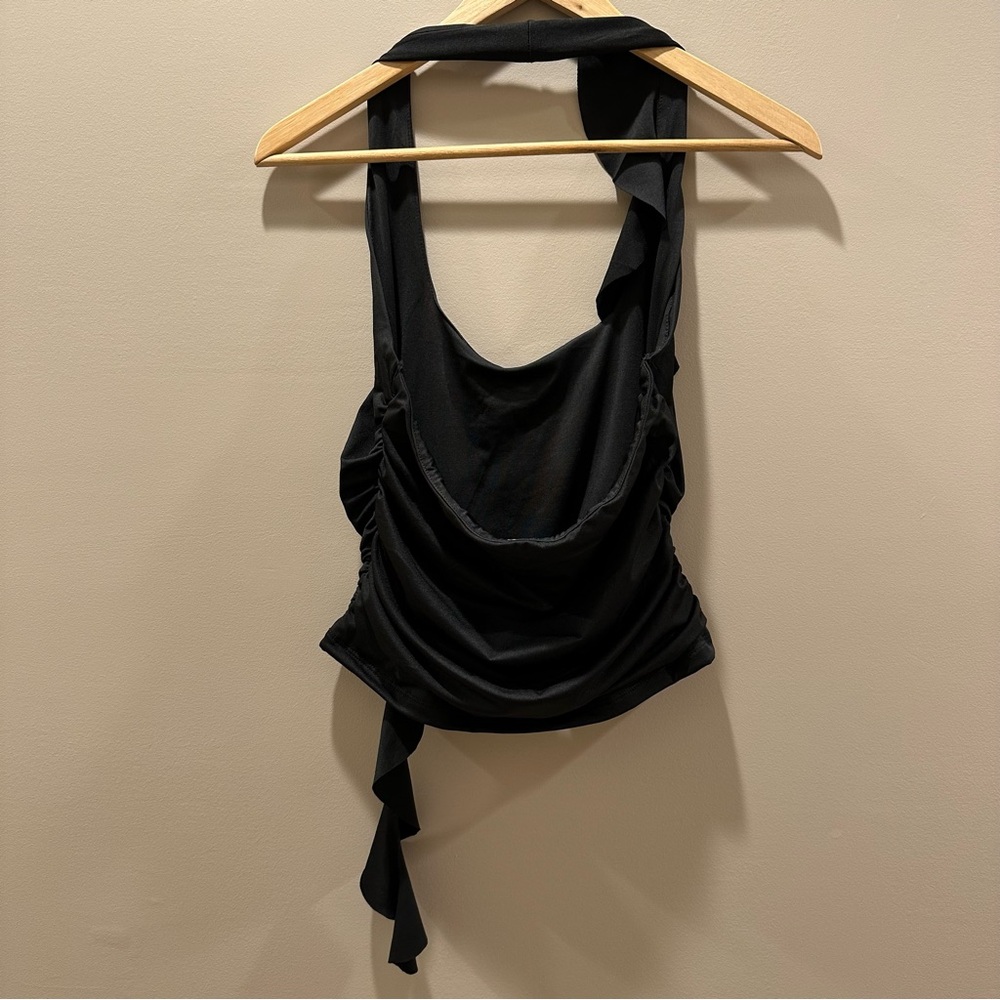 Halter Ruffle Crop Top - Picture 3 of 4